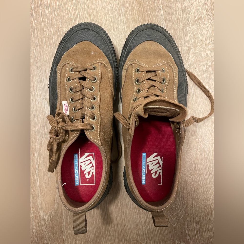 Vans shoes man‘s7.5 women 9.5